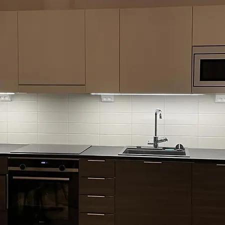 Stunning 1-bed In Διαμέρισμα *